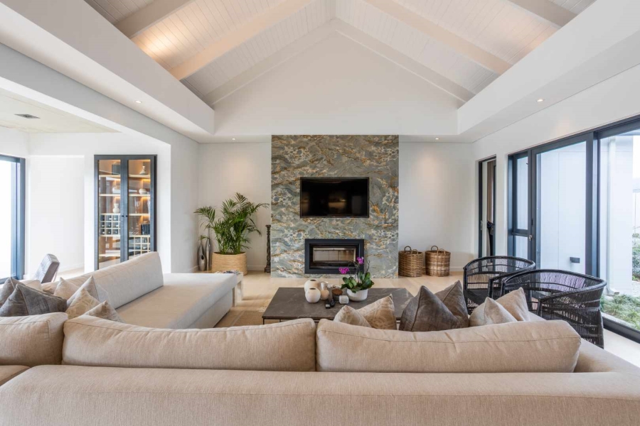 To Let 5 Bedroom Property for Rent in Val De Vie Estate Western Cape